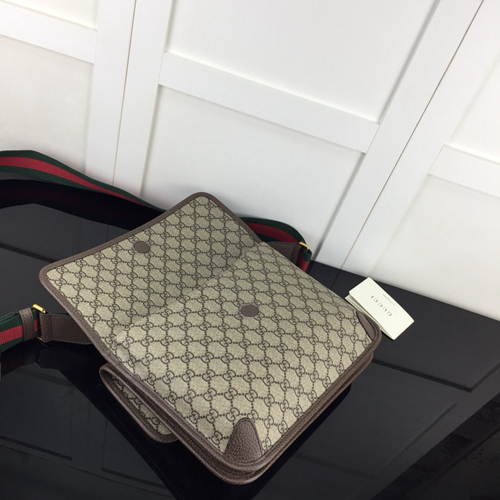 グッチバッグ内部構造